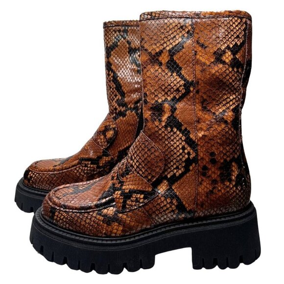 NWOT FREE PEOPLE MADISON BROWN SNAKESKIN PLATFORM LOAFER BOOTS - 37 (7) - Picture 2 of 13